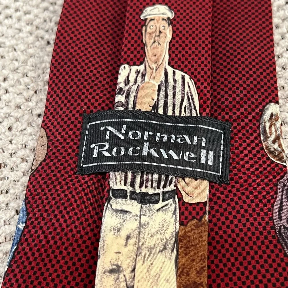 Vintage 1994 Norman Rockwell Football Coin‎ Flip Men’s Neck Tie